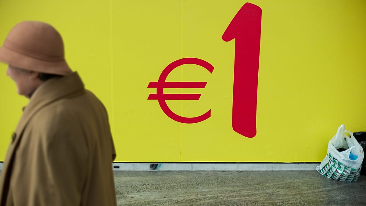 Portugal's tax relief plan wins support but experts warn of economic headwinds