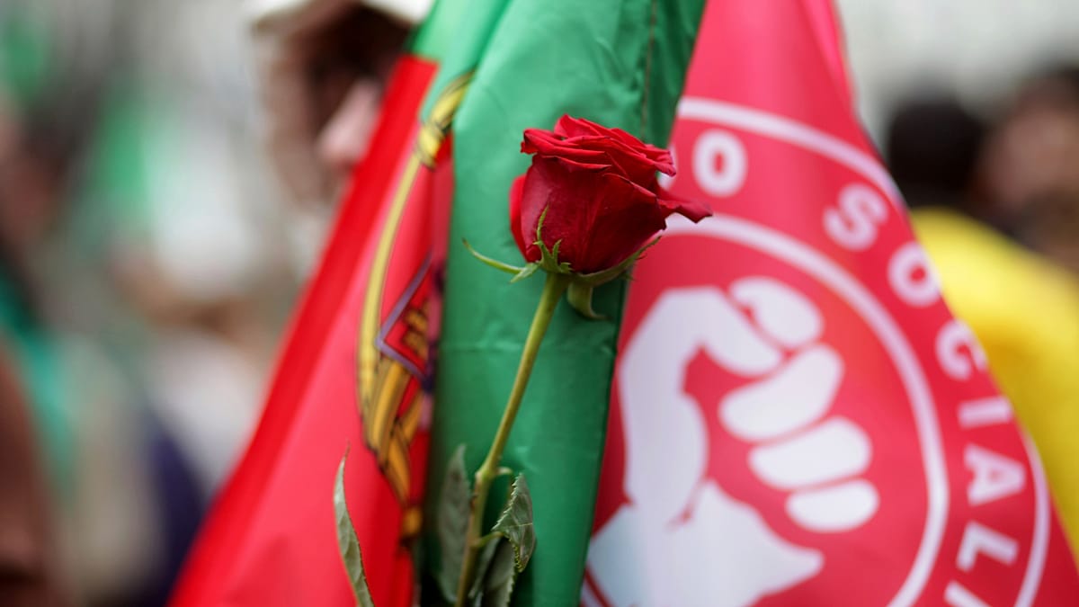 Portuguese Police Arrest Five in Probe of Socialist Party Corruption Network