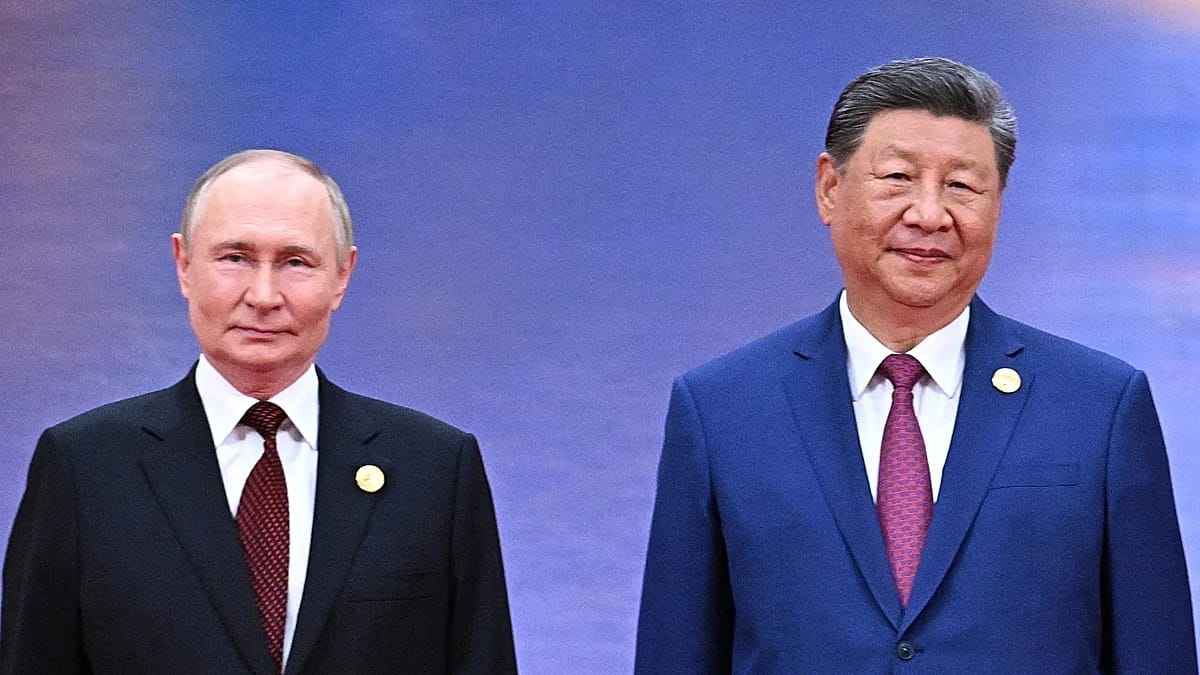 Putin to Visit Beijing Days After Trump's China Trip, Kremlin Confirms
