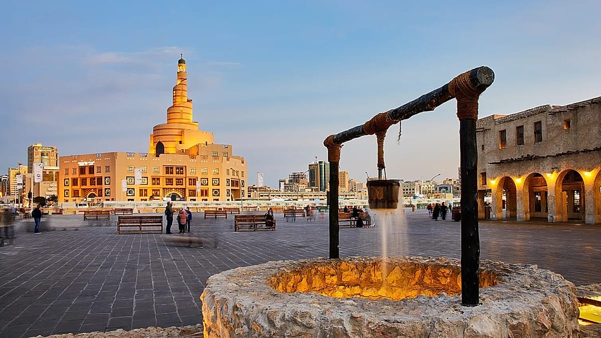 Qatar travel guide: visas, souqs, and desert escapes