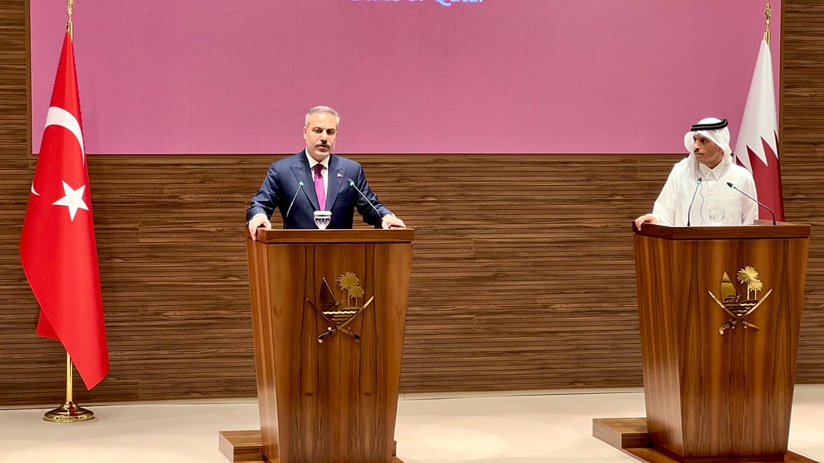 Qatar Warns Iran Against Using Strait of Hormuz as Leverage Against Gulf States