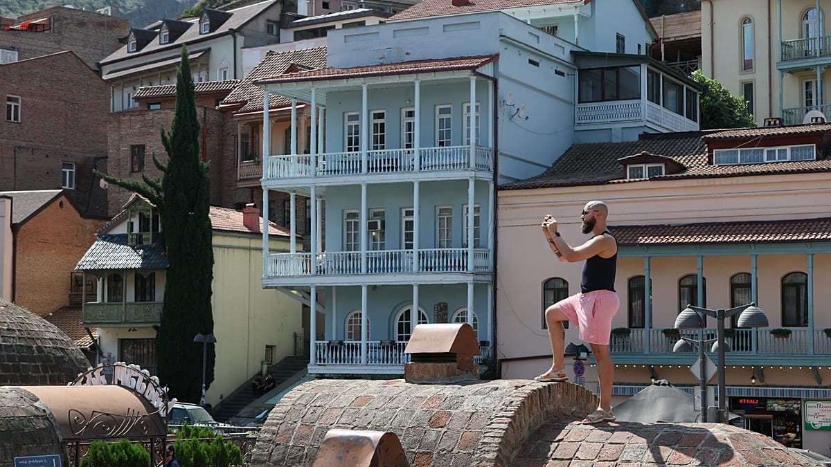 Rent surges in Georgia and Armenia as Russians flee mobilisation fears