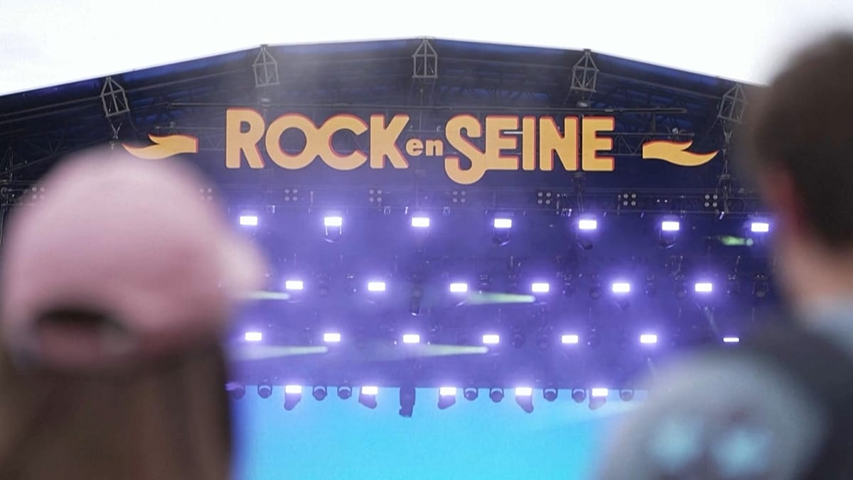 Rock en Seine brings live audio description to blind concertgoers