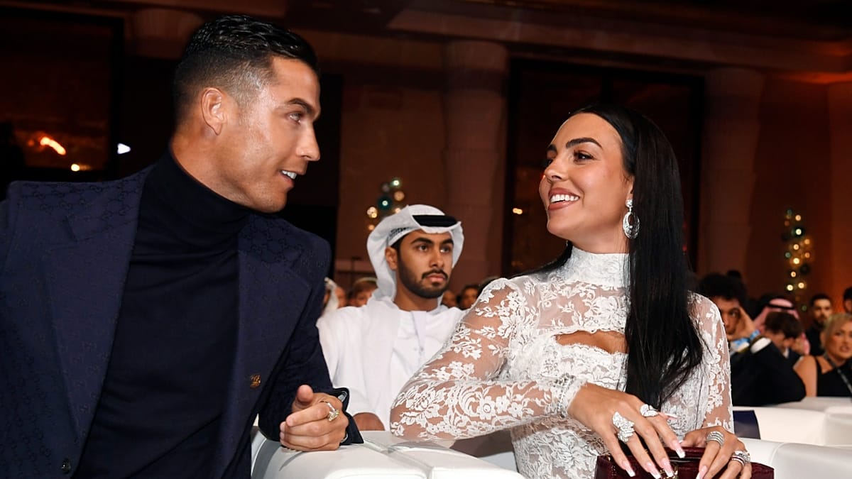 Ronaldo and Georgina marry in private Cascais ceremony