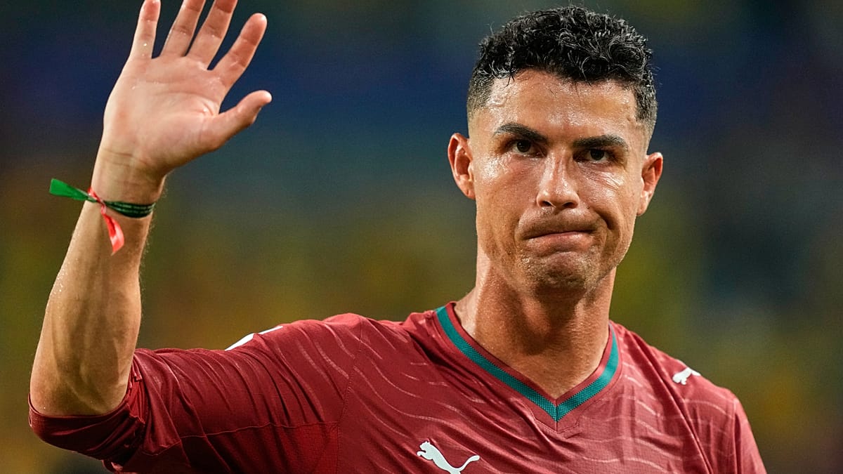 Ronaldo suspended by Portuguese FA after walking out of national camp