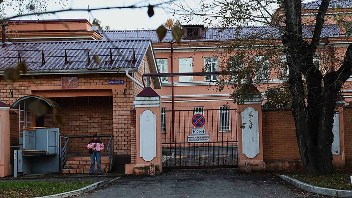 Russia rebuffs transparency calls as second Siberian plague case reported