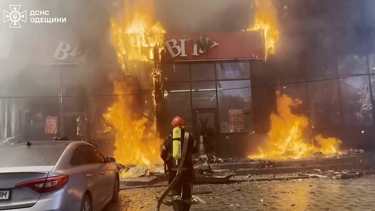 Russian Daytime Strike on Odesa Injures 11, Including Children, Sparks Major Fire