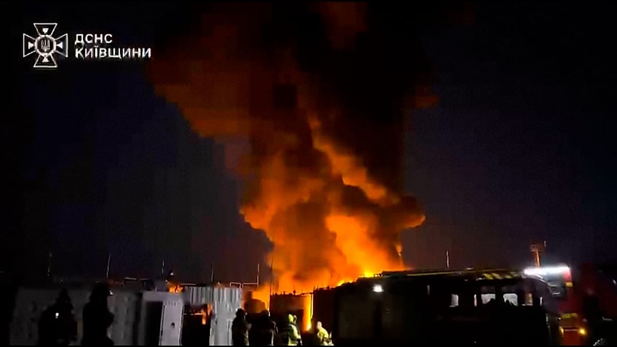 Russian Drone Barrage Hits Kyiv and Mykolaiv, Sparking Major Fires
