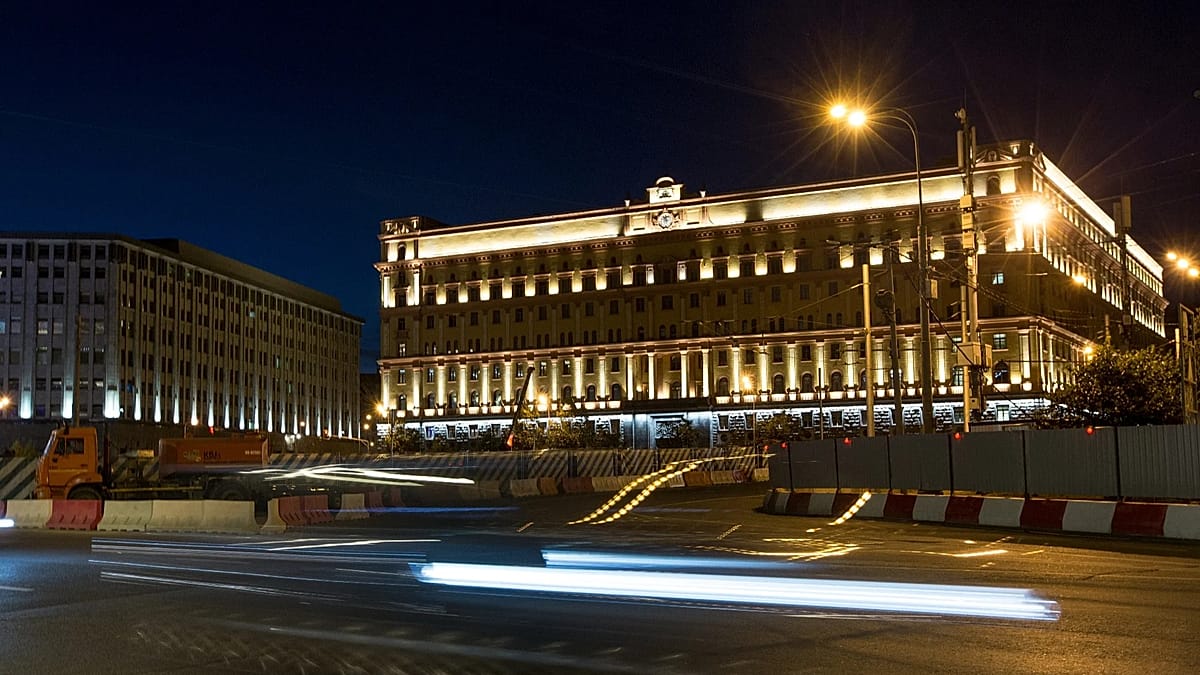 Russian hackers used Claude AI for espionage and drone swarms