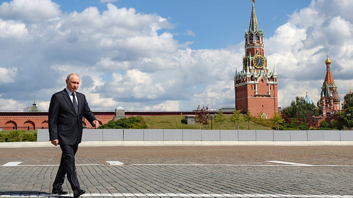 Russian lawmaker threatens to cut Hungary's oil and gas after Budapest shifts stance