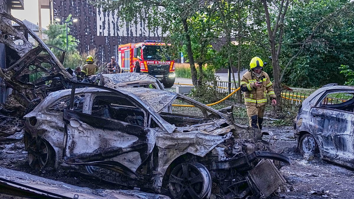 Russian Missile and Drone Barrage Kills One in Kyiv, Wounds 16