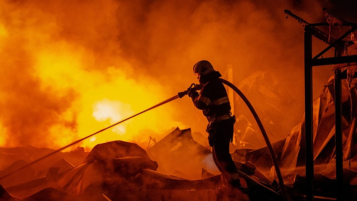 Russian overnight barrage kills at least 15 in Kyiv and region