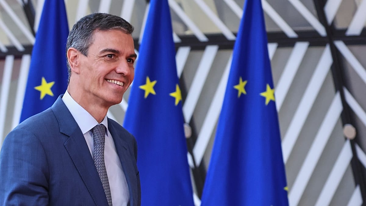 Sánchez Champions Open Europe and Deeper Integration at EU Summit