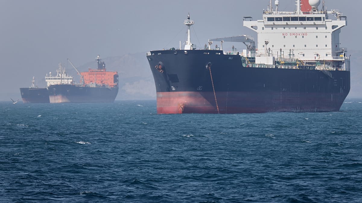 Saudi Aramco Profit Surges 25% as Iran Conflict Disrupts Hormuz Oil Flows