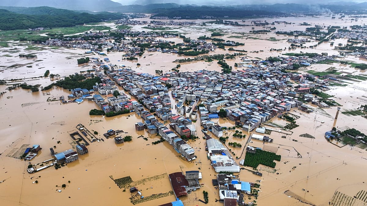 Severe Storms and Flooding in China Kill 17, Injure Hundreds