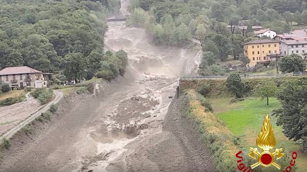 Severe storms and floods batter northern Italy after weeks of heat