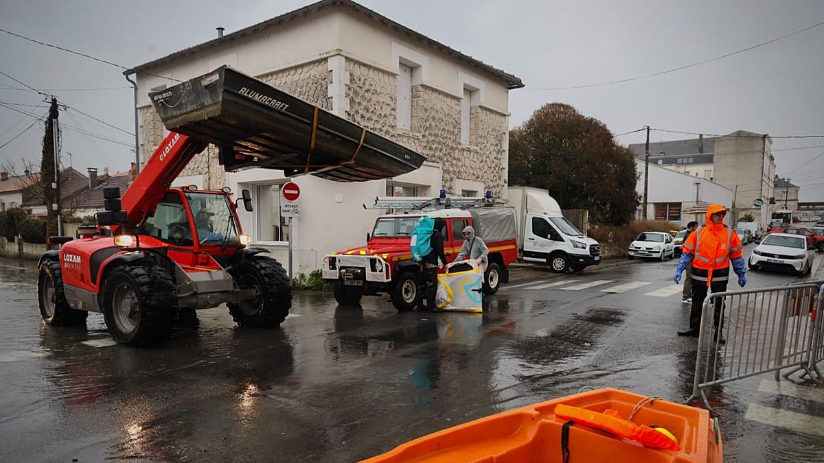 Severe Storms in France Leave Two Dead, Over 50,000 Homes Without Power