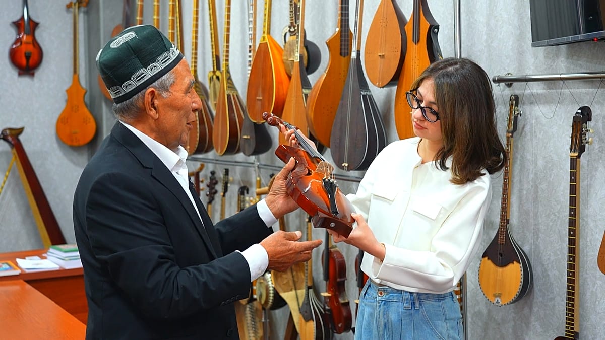 Silk Road Instruments: Craft, Oral Tradition, and Cultural Continuity Across Central Asia