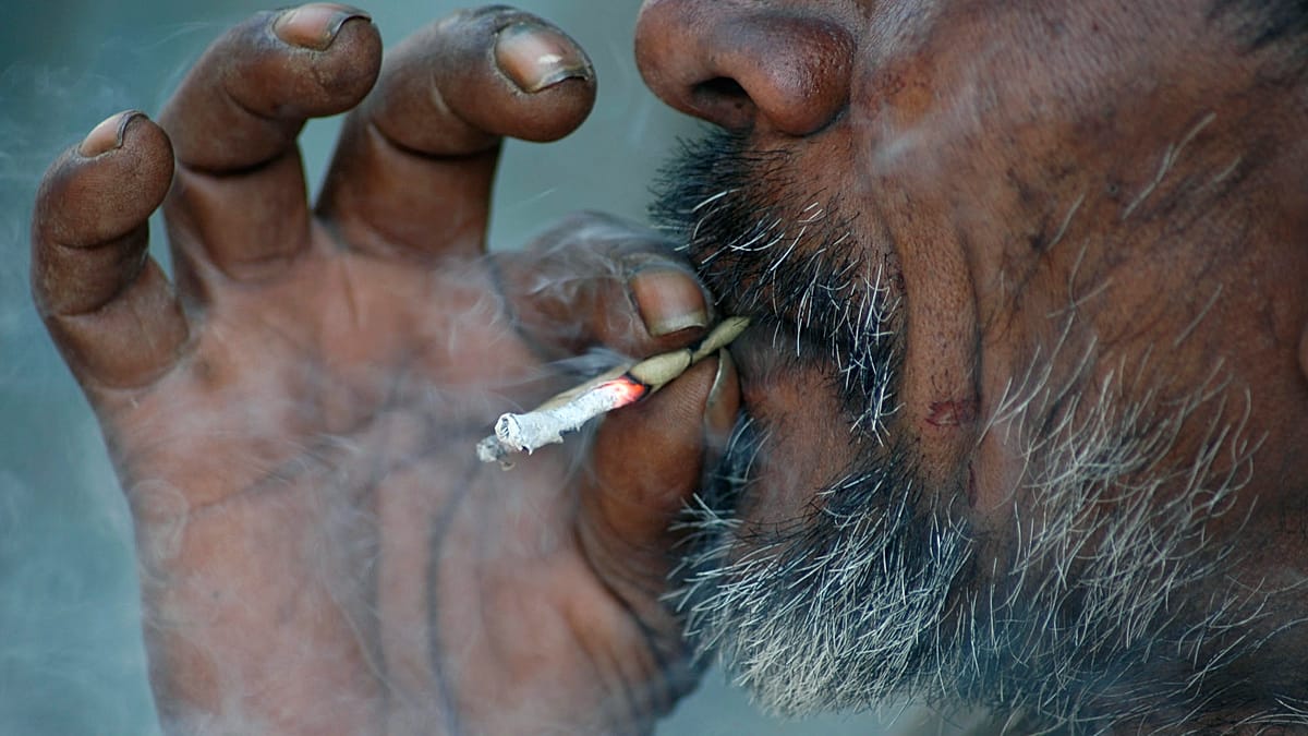 Smokers still underestimate tobacco's cardiovascular toll, study finds