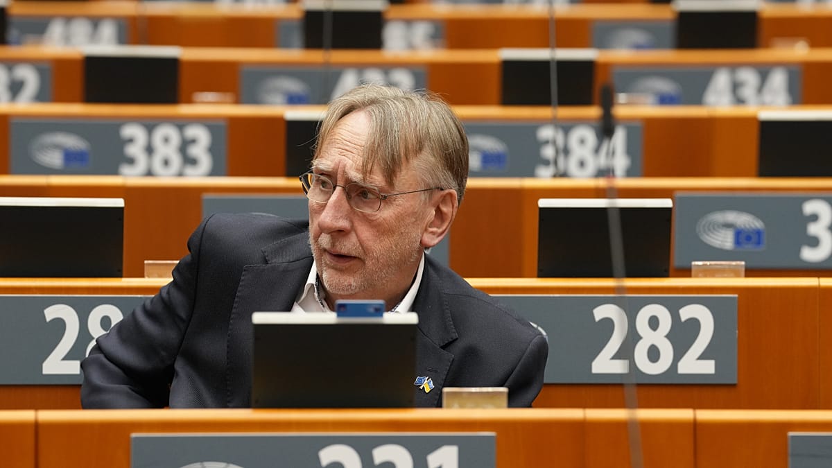 Socialists Block EPP Bid to Fast-Track EU-US Trade Deal Talks