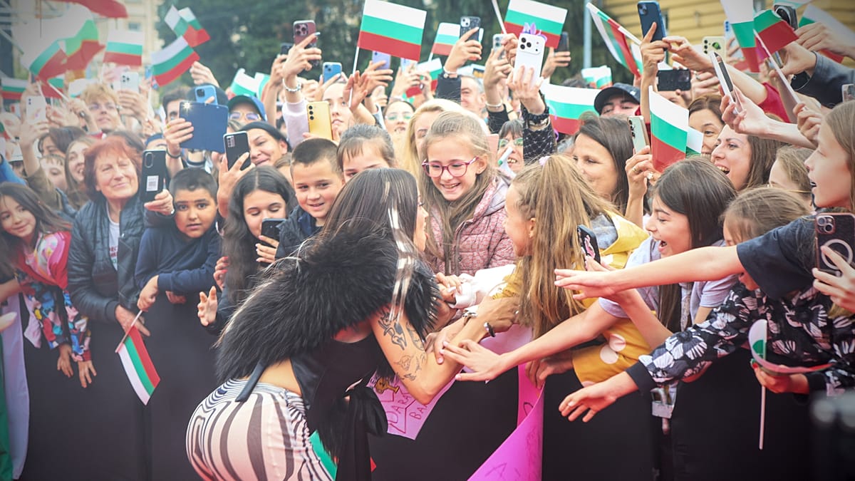 Sofia Erupts in Celebration as Eurovision Winner Dara Brings 'Bangaranga' to the Streets