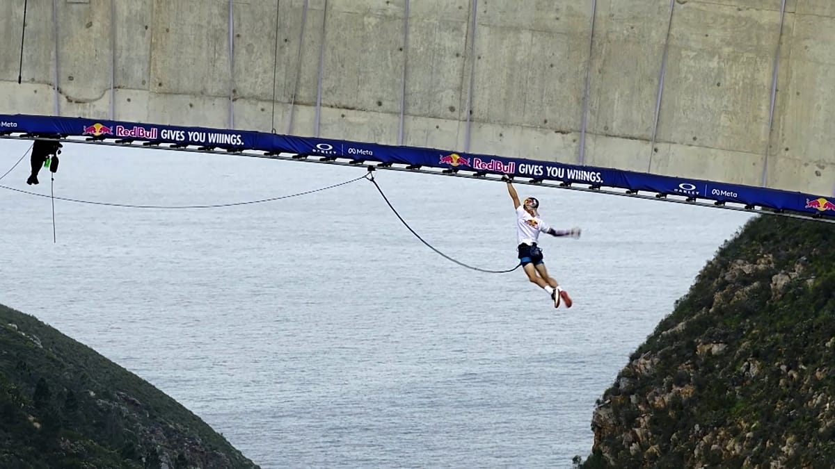 South African athlete crosses 600 monkey bars under Bloukrans Bridge