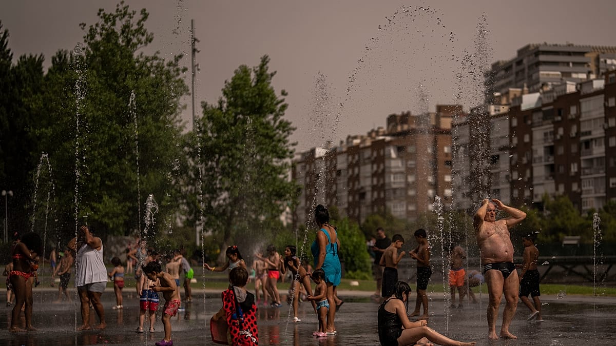 Spain Braces for Third Heatwave of Summer with Temperatures Up to 45°C