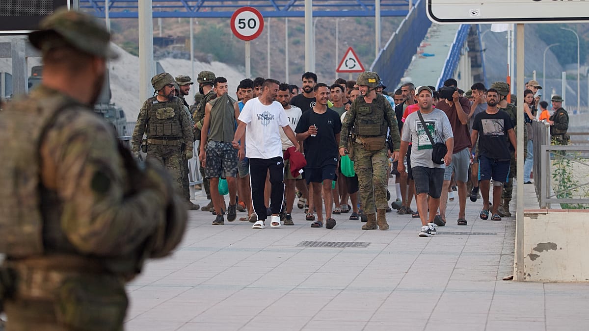 Spain had advance warning of Ceuta migrant surge, sources say