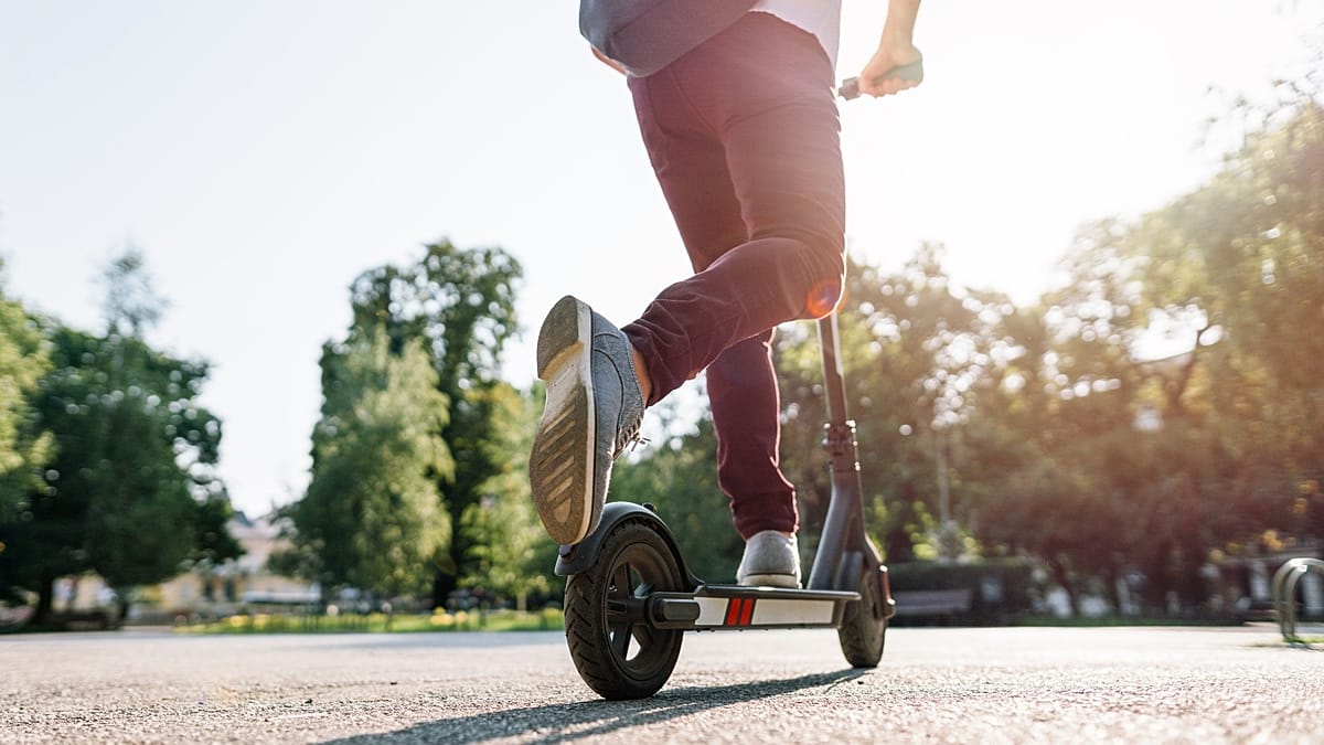 Spain Mandates Helmets and Minimum Age for E-Scooter Riders
