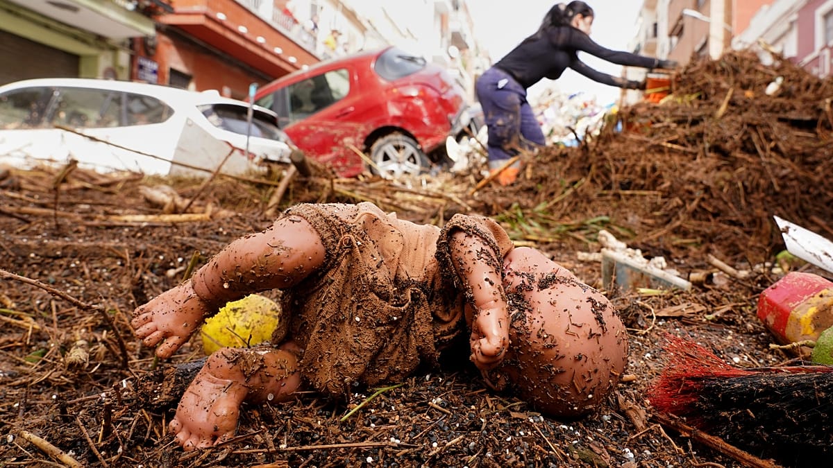 Spain's DANA storms: what they are and how climate change intensifies them