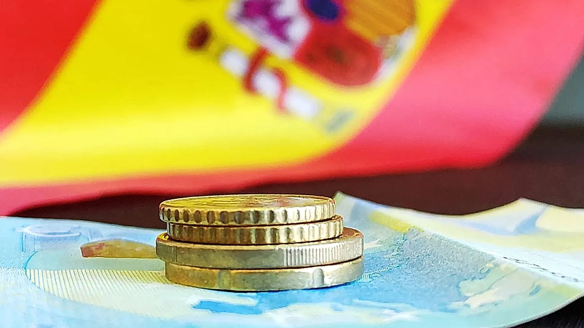 Spain's tax burden tops 53% of labour costs, think tank says