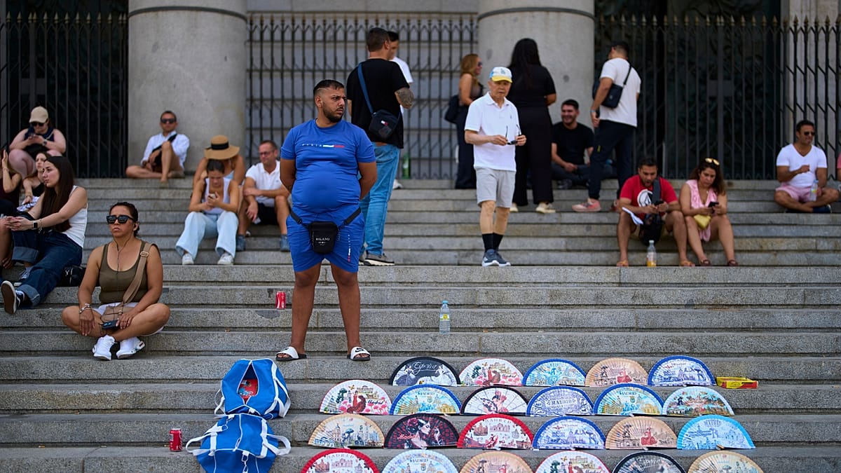 Spain's tourism boom: 58.1 million visitors by July, spending hits record