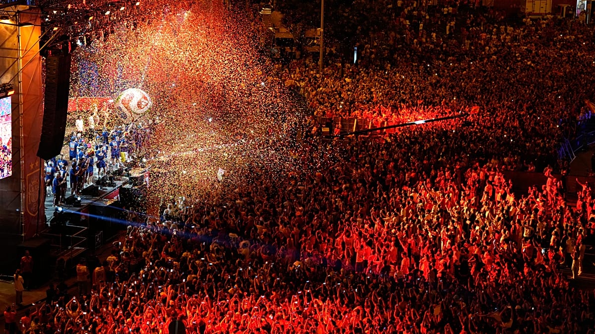 Spain's World Cup champions celebrate with fans in Madrid