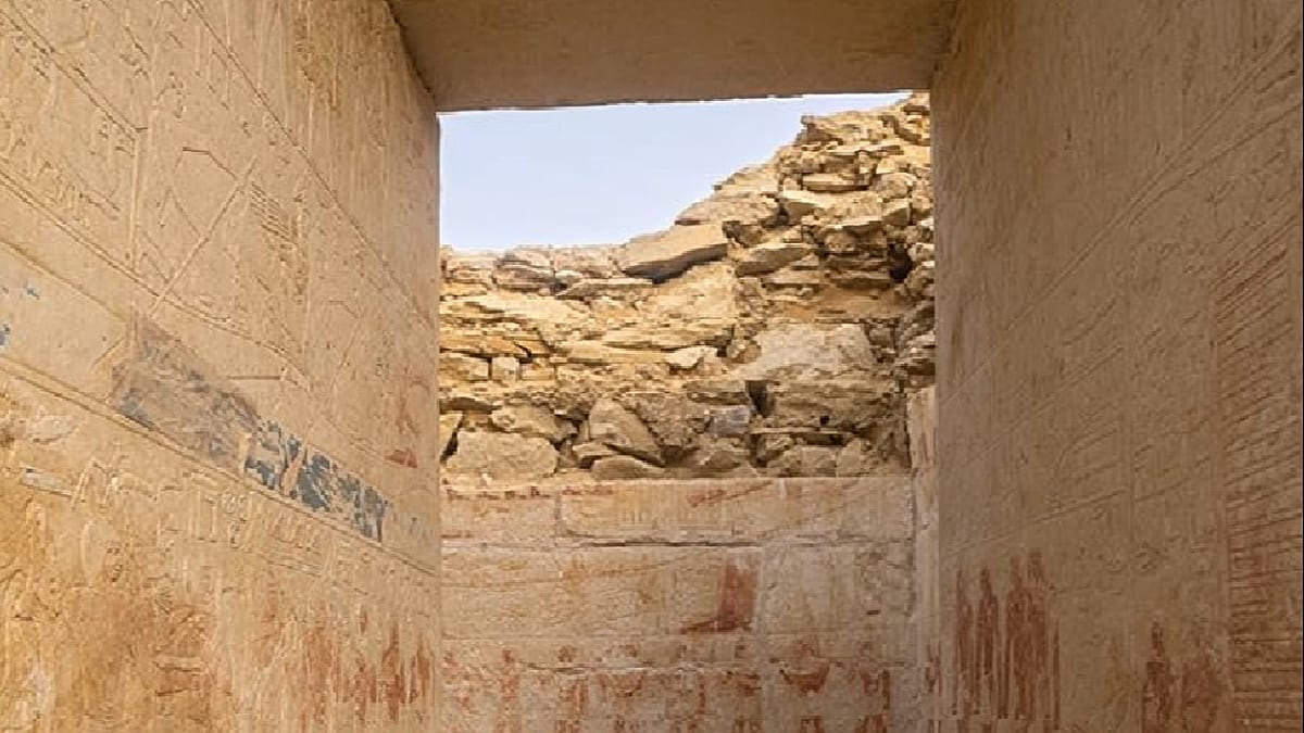 Spanish-led team uncovers vividly painted 4,400-year-old Egyptian tomb