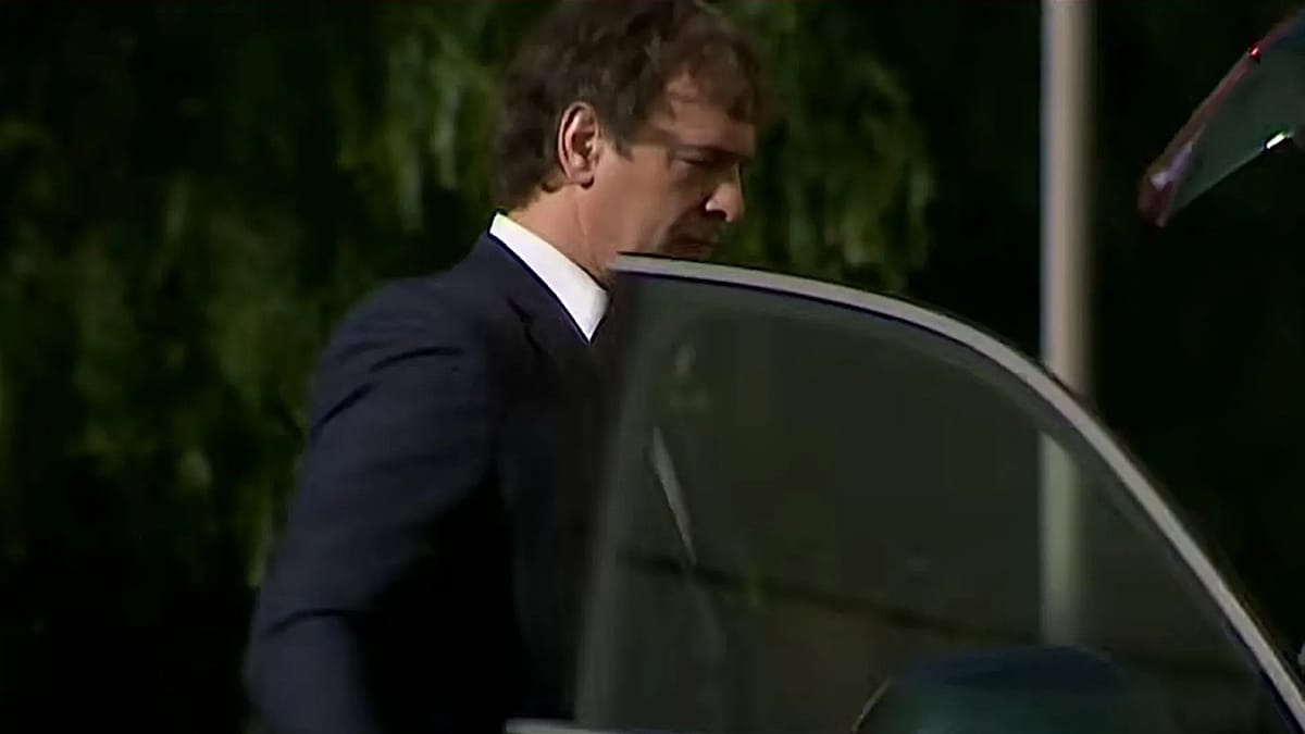 Spanish PM Pedro Sánchez's Brother Banned from Public Office for Nine Years