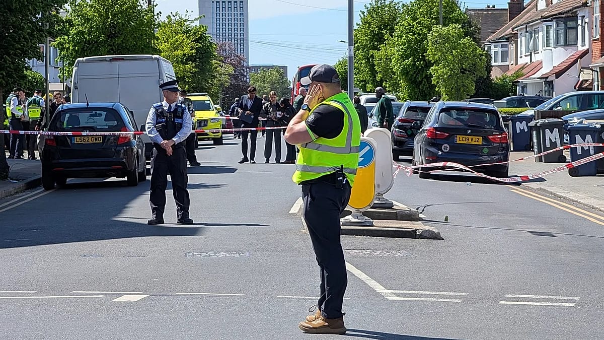 Stabbing in Golders Green Raises Fears Over Antisemitic Attacks in London