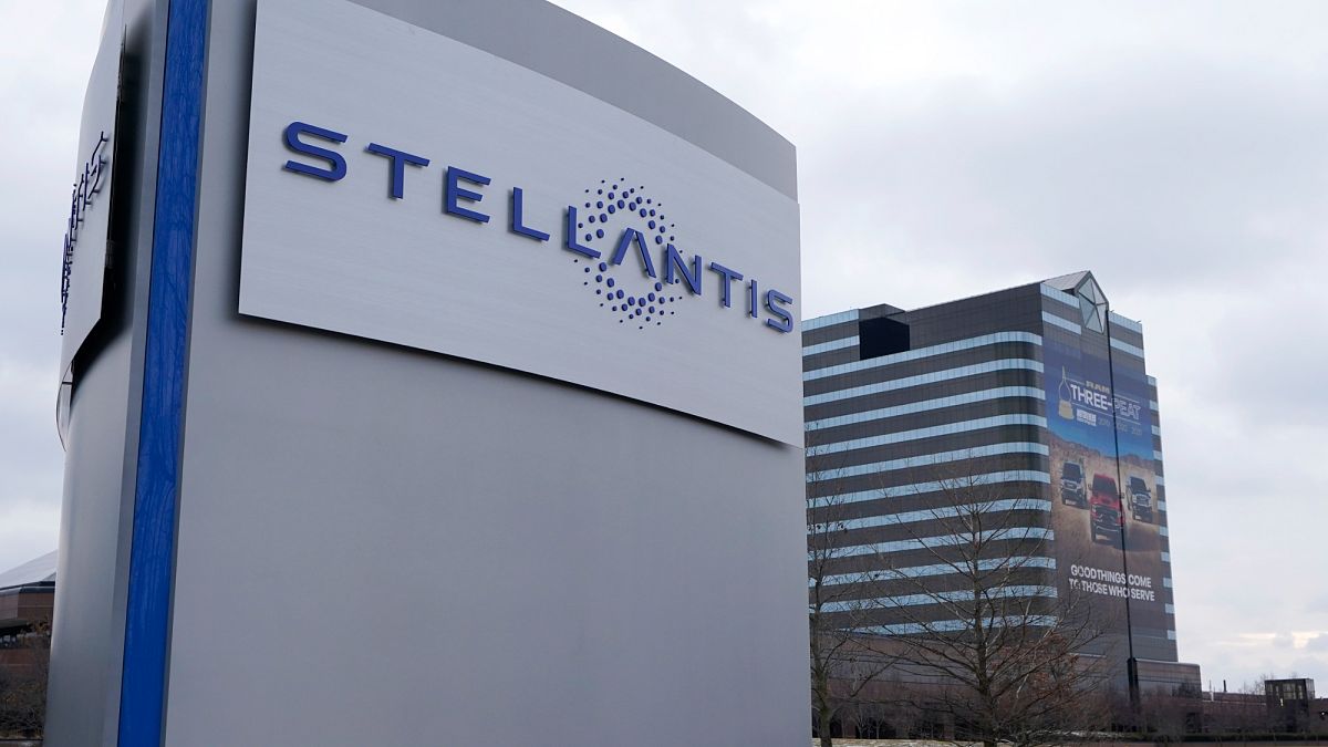 Stellantis recalls 955,000 vehicles as quality concerns mount