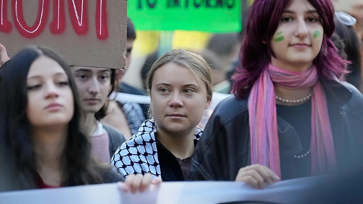Stockholm climate rally draws thousands ahead of Swedish election