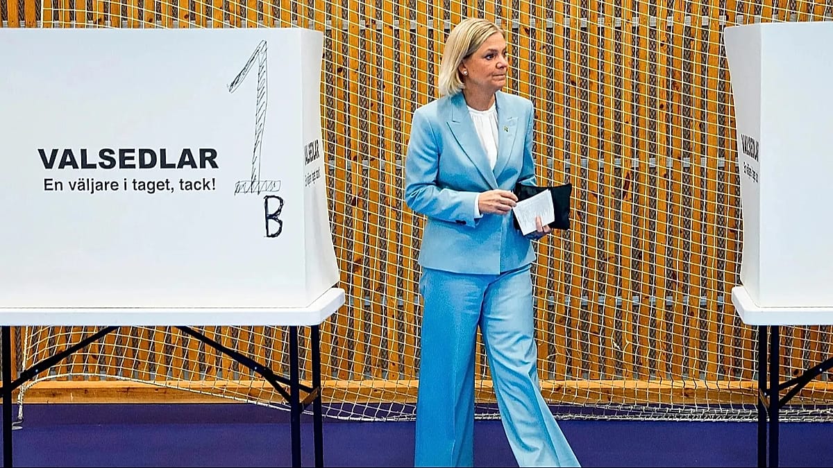 Sweden's centre-left leads by one seat as far right eyes historic role