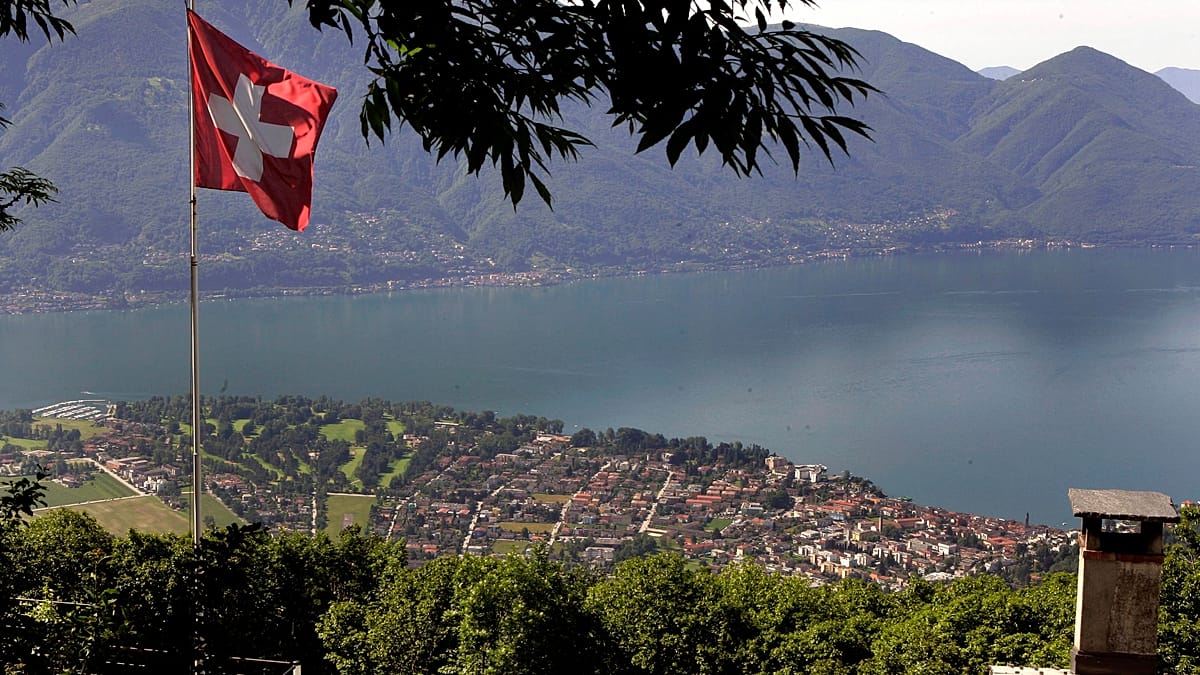 Swiss releases prop up Lake Maggiore as Italy's water crisis deepens