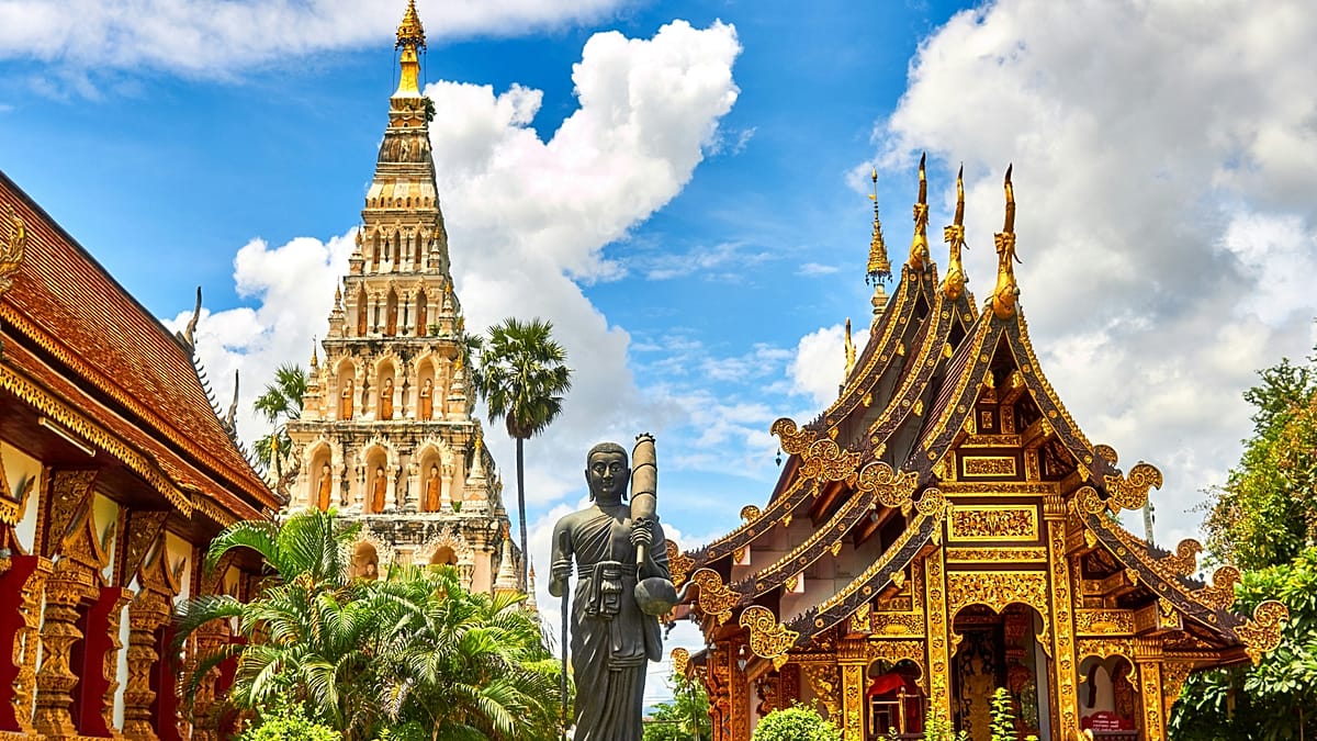 Thailand Plans to Cut Visa-Free Stays for Tourists from 90 Countries