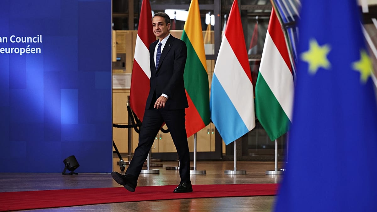 Three paths to resolve Greece's blockade of EU Russia sanctions