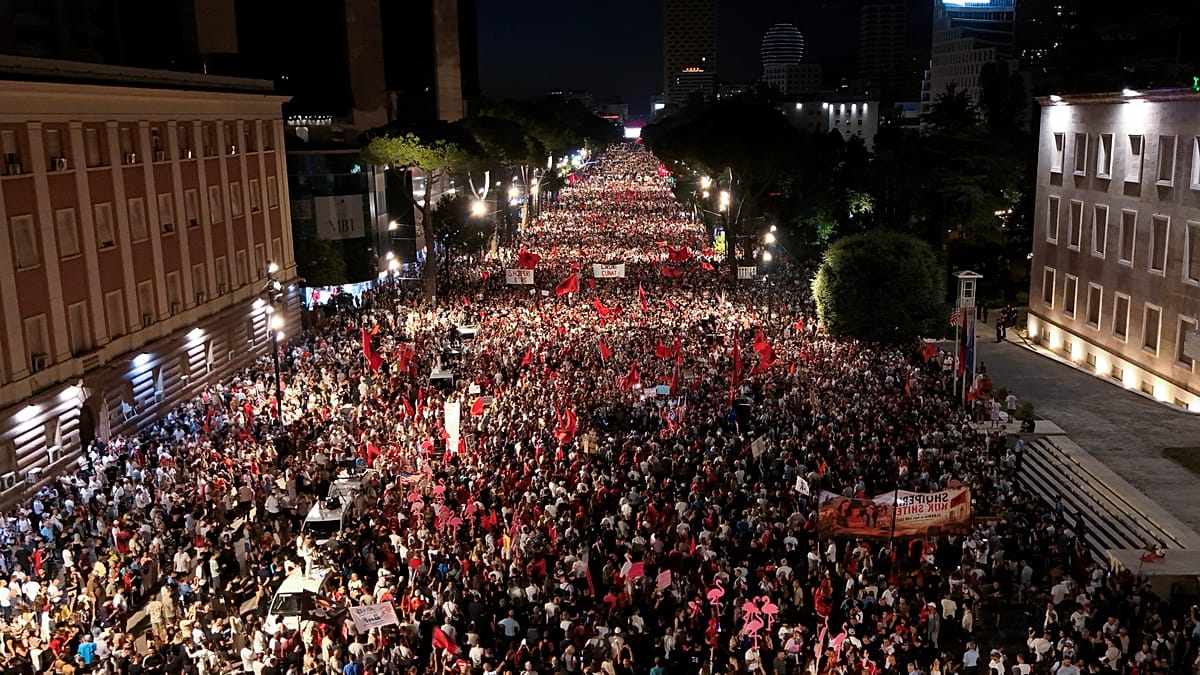 Tirana Sees Largest Anti-Government Protest Over Trump-Linked Resort in Protected Area