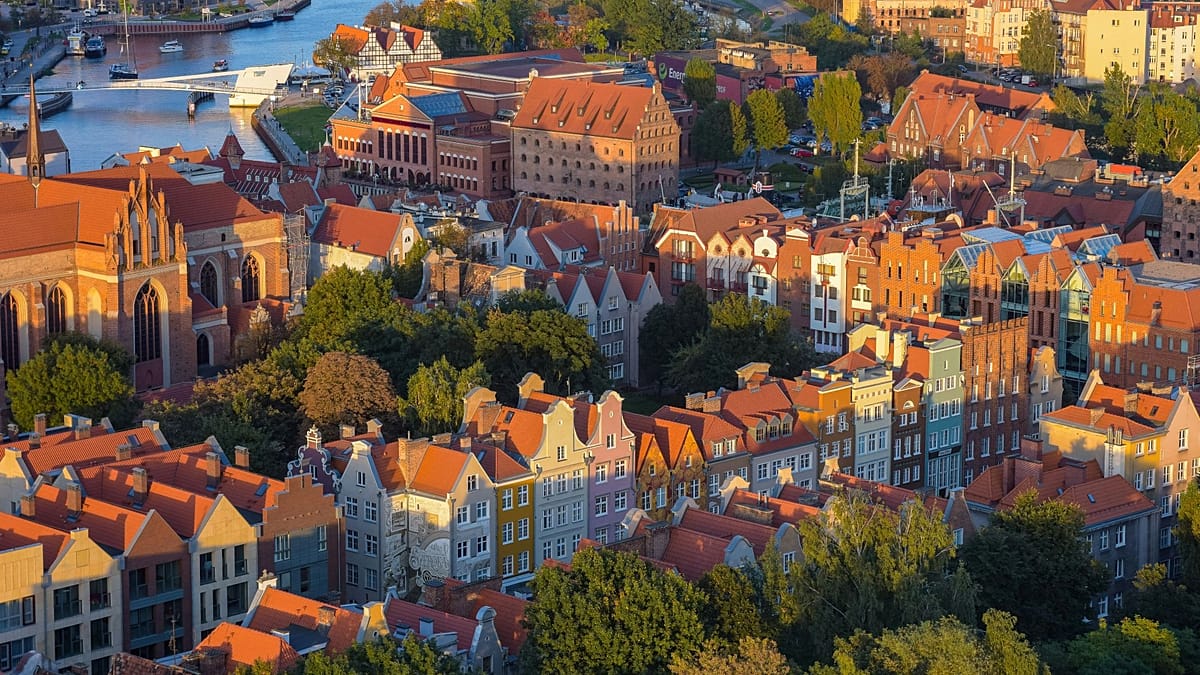 Top European Last-Minute Destinations: Gdansk, Bucharest, and Beyond