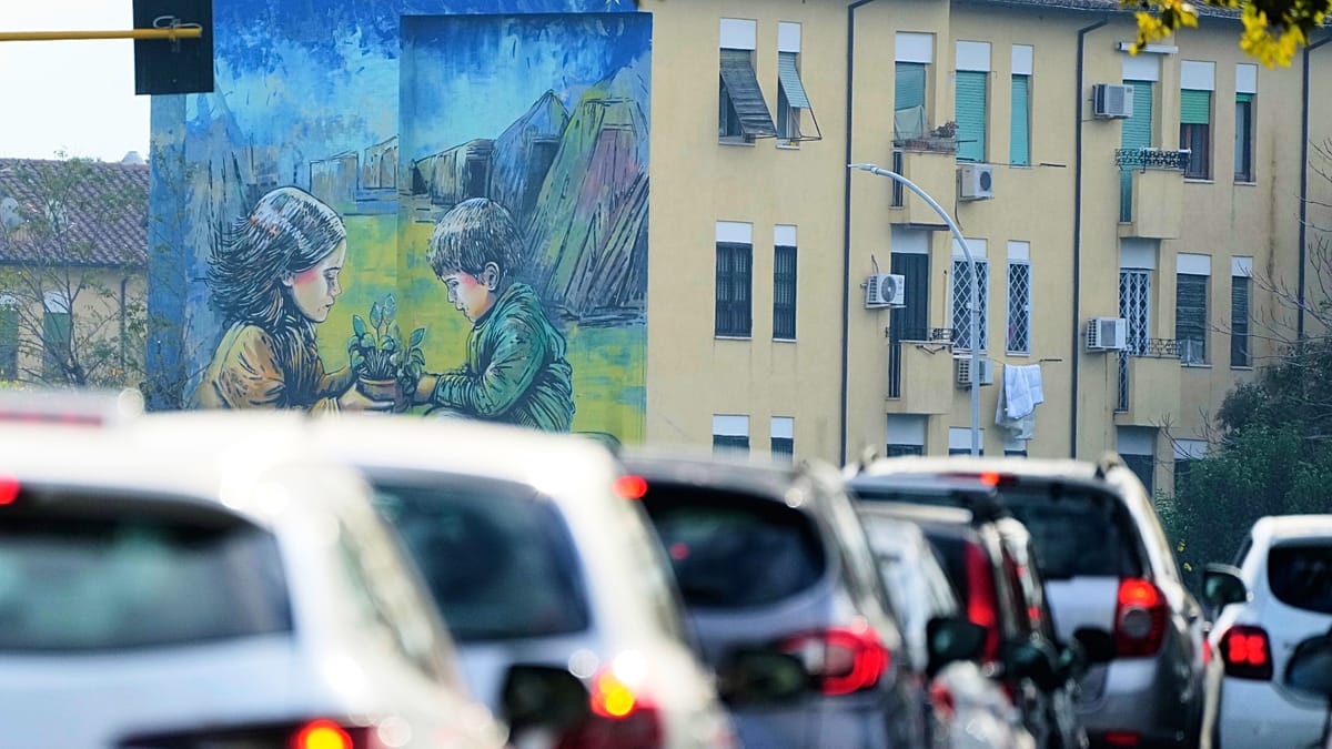 Traffic Noise Linked to Higher Parkinson's Risk, Danish Study Suggests