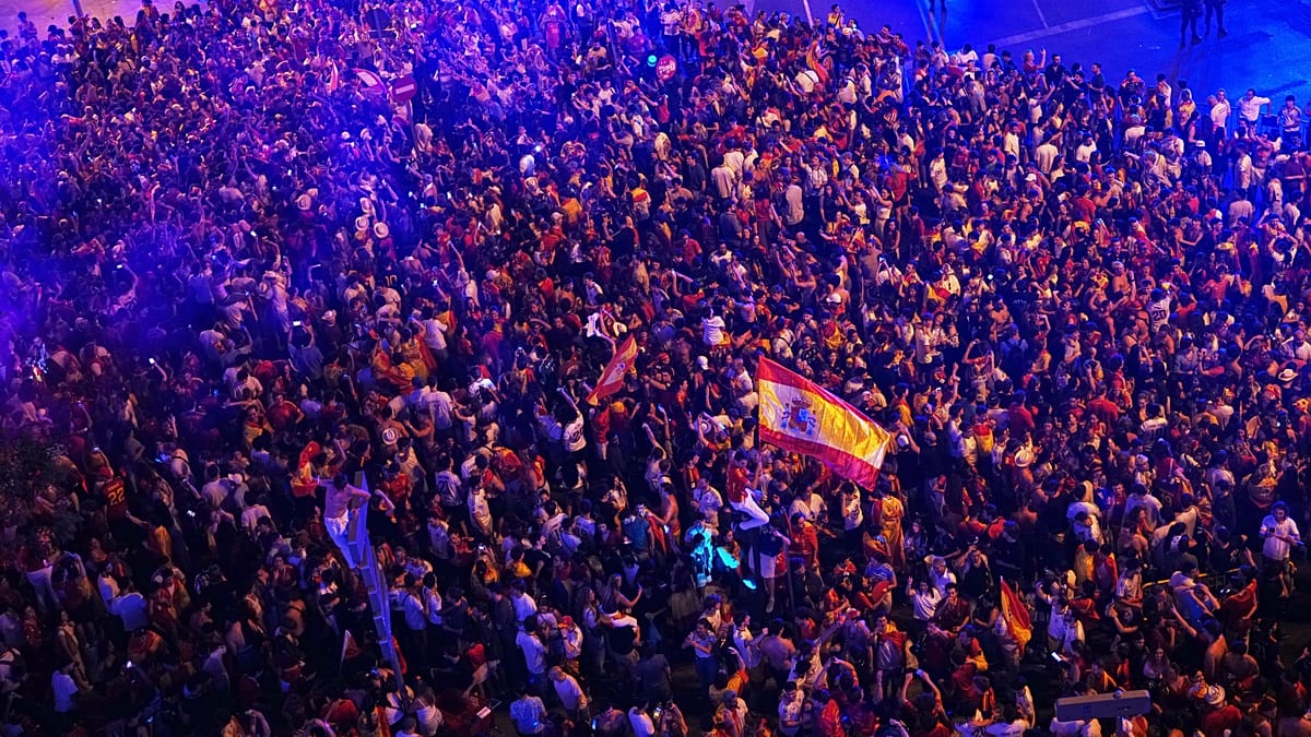 Tragedy in Ciudad Rodrigo: Boy Dies as Fountain Collapses During World Cup Celebrations