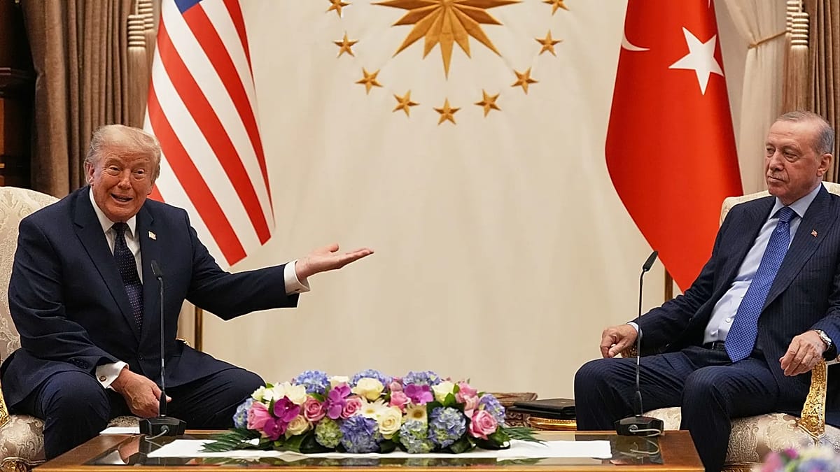 Trump Revives Greenland Acquisition Push at NATO Summit in Ankara