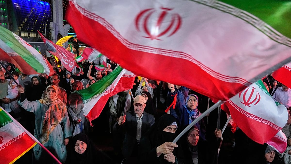 Trump Threatens 'Hard' Strikes on Iran as Ceasefire Collapses at NATO Summit