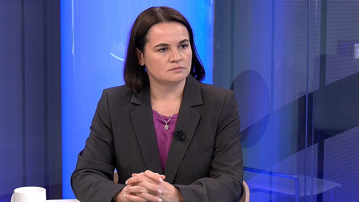 Tsikhanouskaya: Russia is probing EU resolve before acting