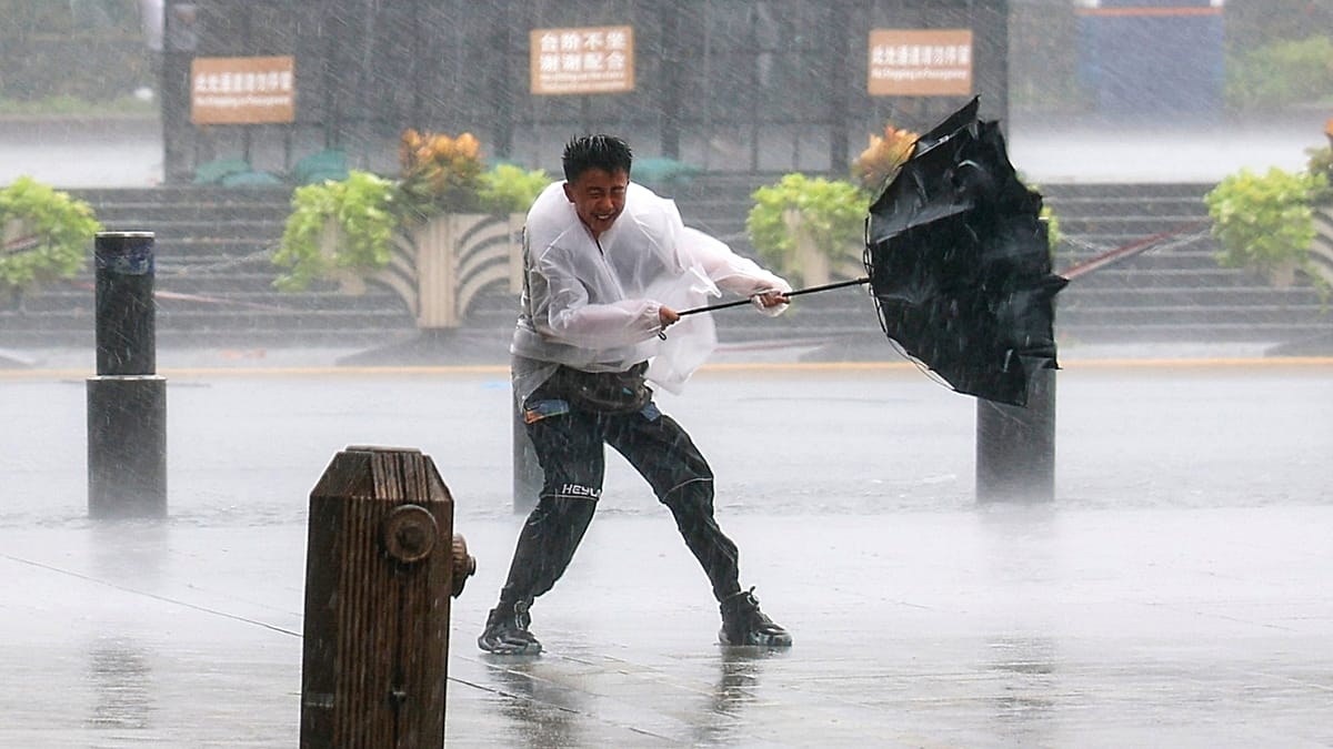 Typhoon Dolphin forces over a million evacuations in eastern China